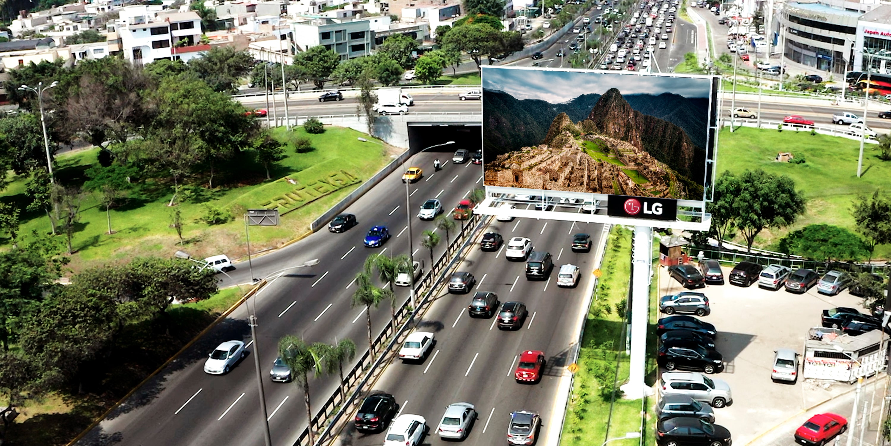 PANTALLAS LED LG DESTACAN POR SU VISIBILIDAD EN EMBLEMÁTICO  ELEMENTO PUBLICITARIO DE PUNTO VISUAL